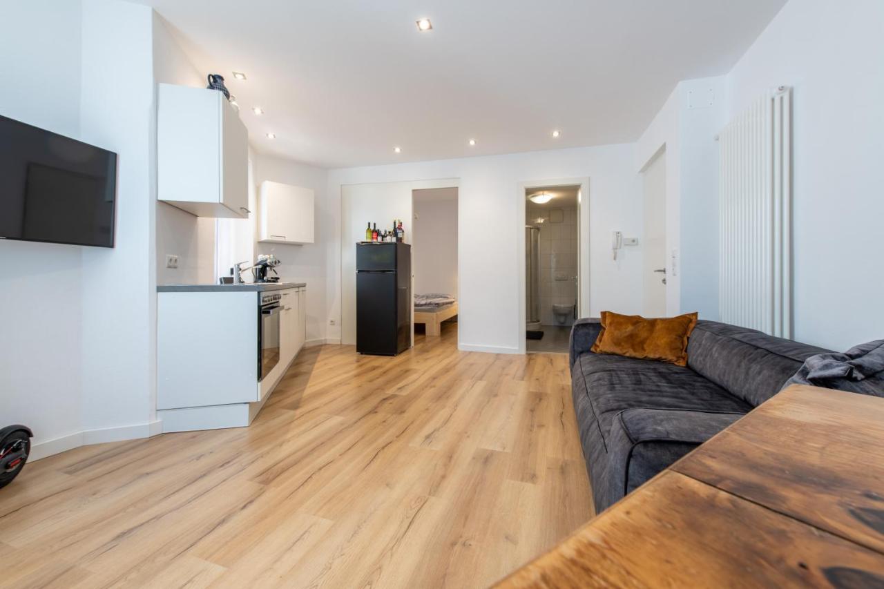 Heimat Living Like A Local Appartement Schlanders Buitenkant foto